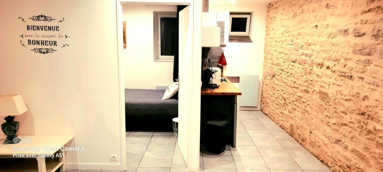 Superbe Appartement De 40M2 Avec Parking Gratuit Sur Place Cuisery Esterno foto